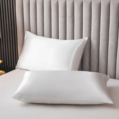 Zestaw 3 elementów – poszwa na kołdrę satynowa, miękka i delikatna, na noce z nutą luksusu